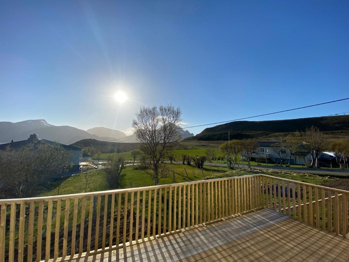 Villa Med Jacuzzi Og Nydelig Utsikt Gravdal  Екстериор снимка